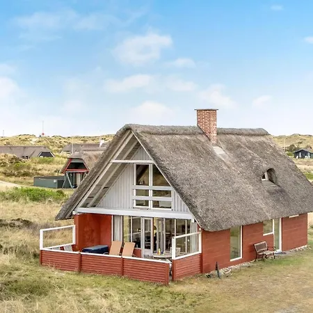 3 Bedroom Lovely In *