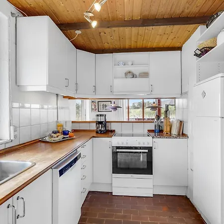 別荘 3 Bedroom Lovely In