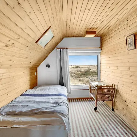 Nyaraló 3 Bedroom Lovely In Blåvand