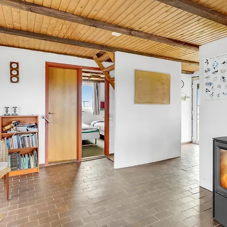 3 Bedroom Lovely In